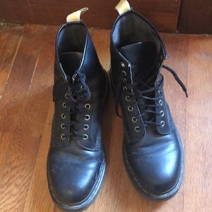 Men’s Vegan Doc Martens 1460